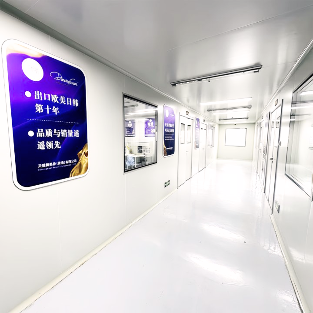 professional lash production in dust-free facility