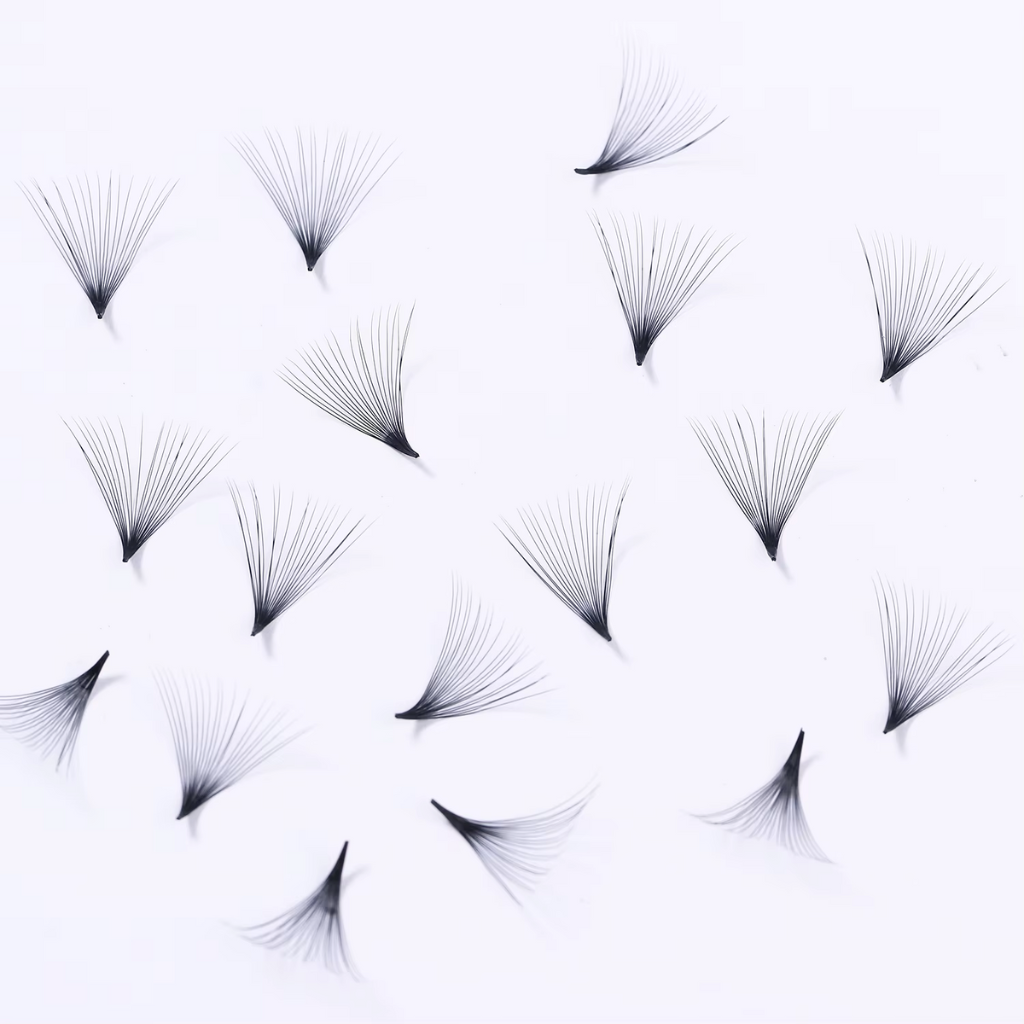 Uniform pre-made volume lashes for consistent application