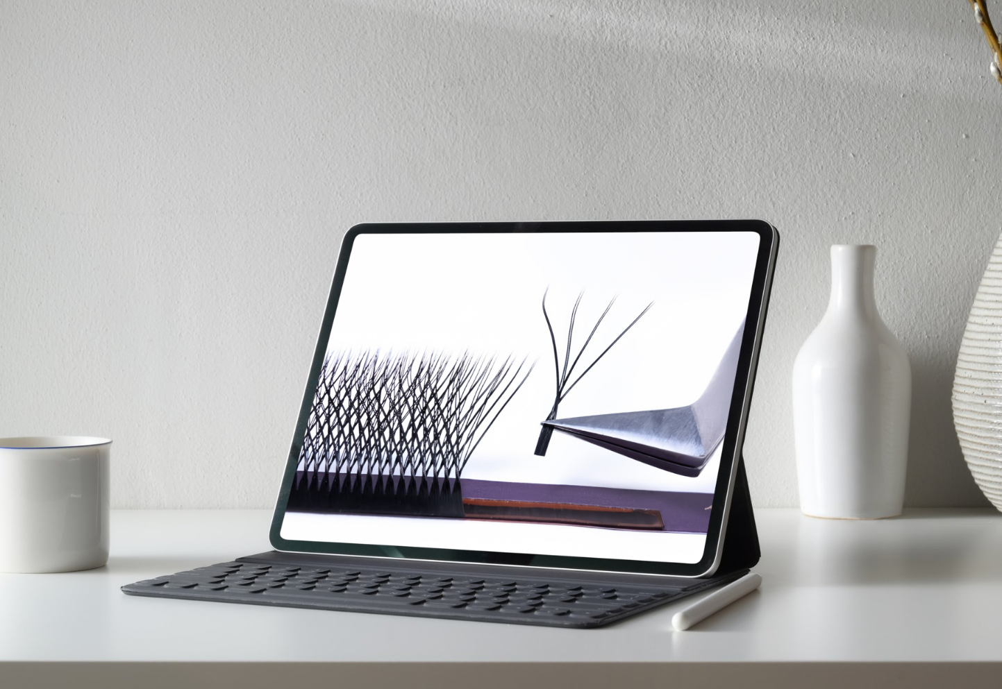 W 8P lash extensions featuring double layer design for maximum volume