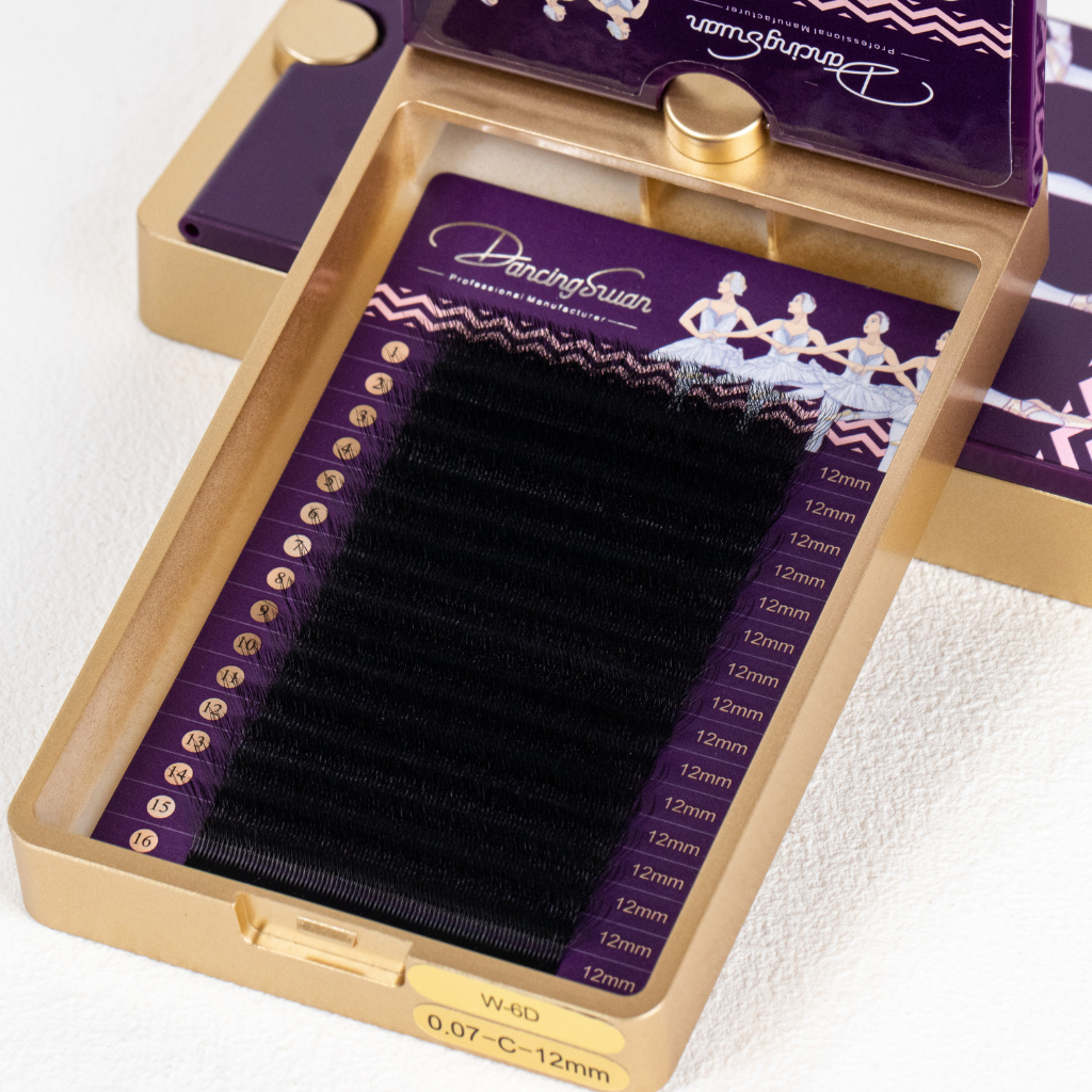 High-density W-6D lash extensions tray from lash factory