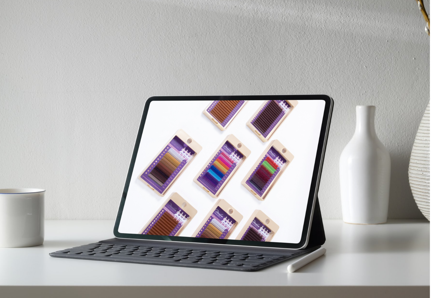 colored eyelash extensions for styling