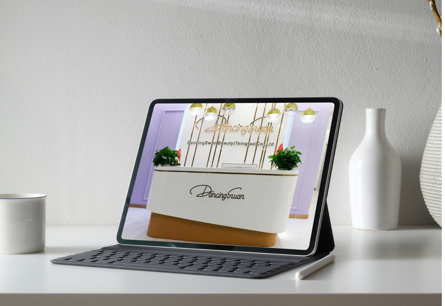 Link to DancingSwan full-chain lash manufacturing website