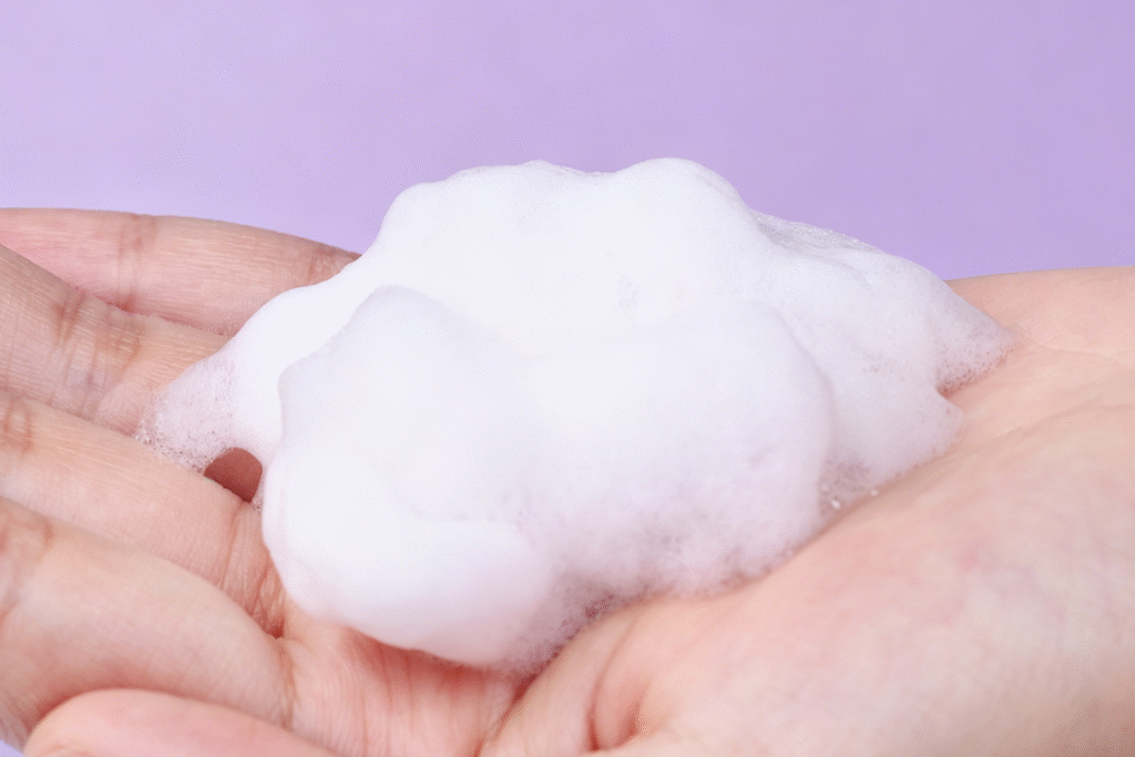 Lash Cleanser Airy Foam