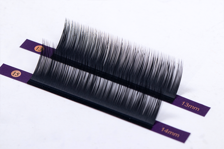 DancingSwan LC Curl Comic Lashes