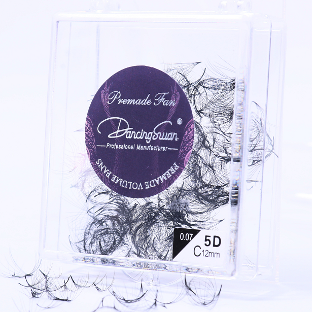 DancingSwan Premade Lashes